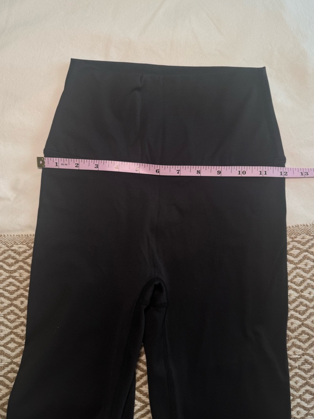 NWT - Black High-Waist Breathable Active Leggings H&M Like - Fitted - Slip On - Picture 3 of 4